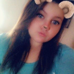 Meet your Posher, Raeanne